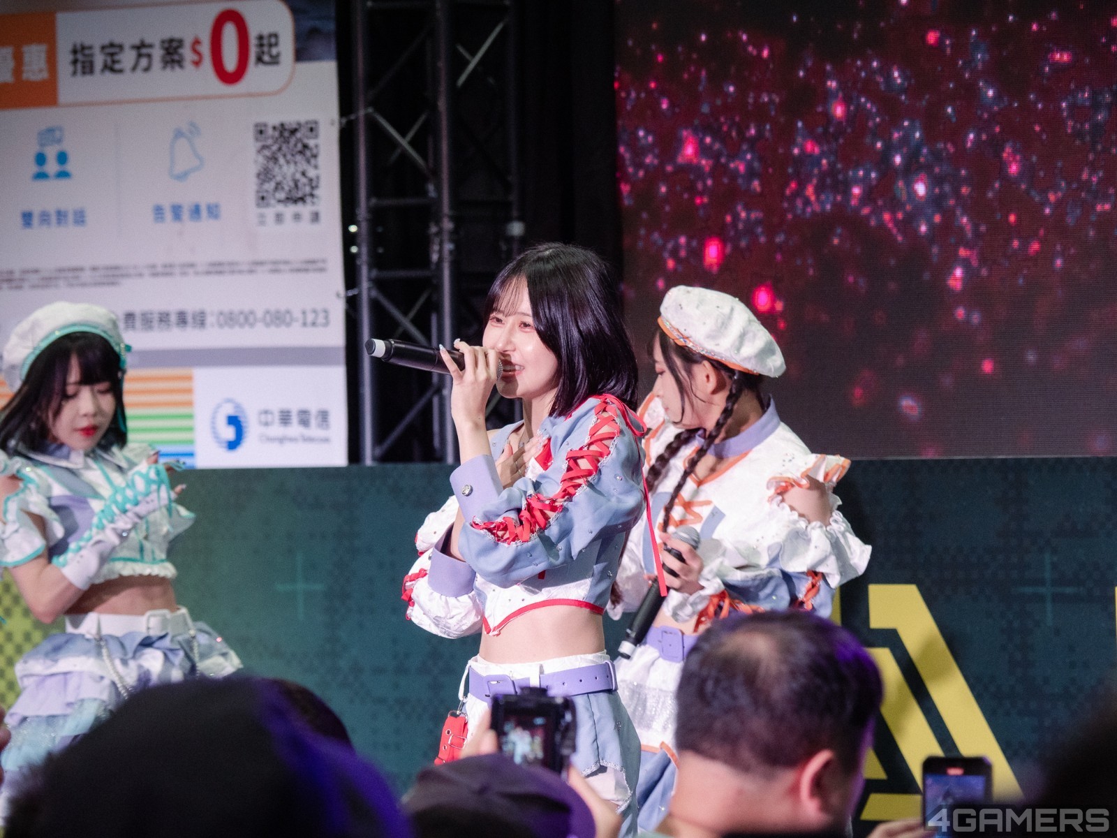 260926-idol-143