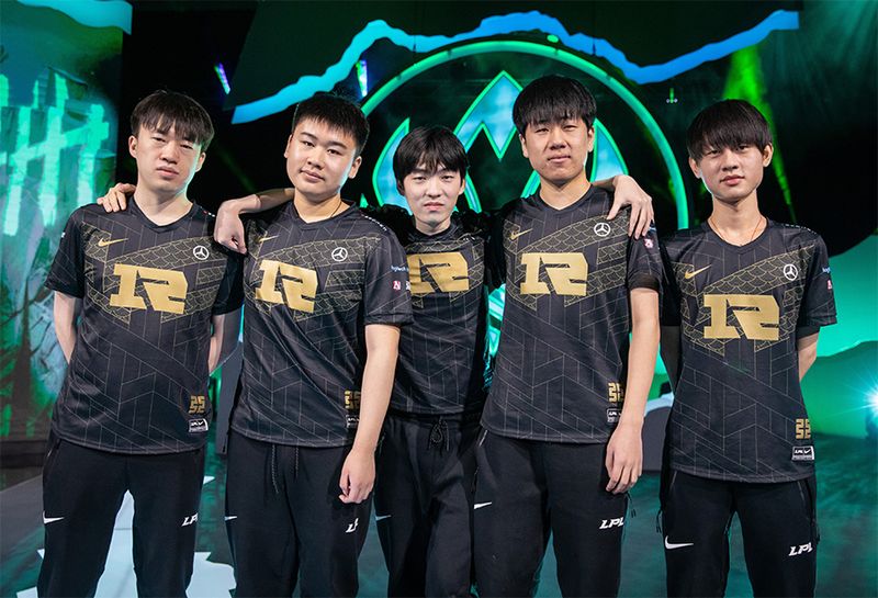 Rộ tin đồn thành tích bết bát của RNG tại LPL là do nợ lương | 4Gamers