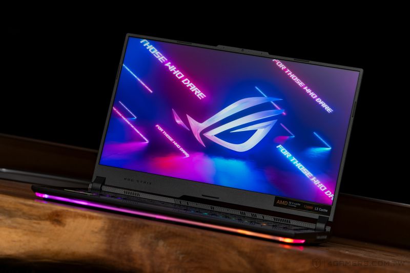 ASUS ROG Strix Scar 17 X3D G733PYV