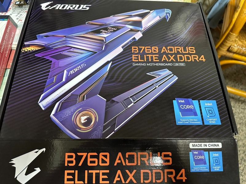 GIGABYTE 技嘉 B760 AORUS Elite AX DDR4