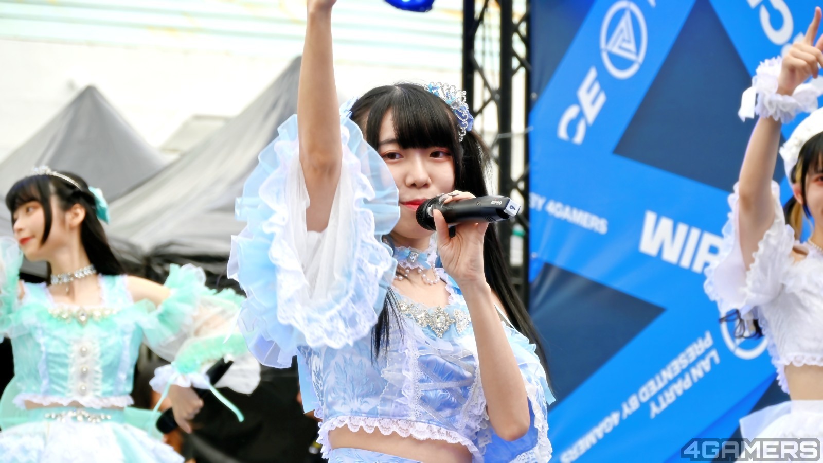 1211313 (2)