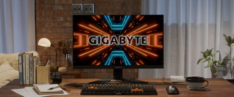 GIGABYTE M32U