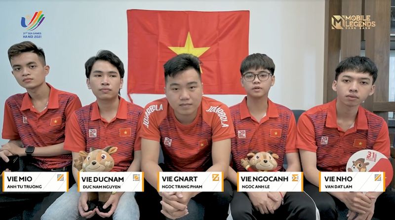 Đội tuyển Mobile Legends Bang Bang Việt Nam trả lời phỏng vấn 