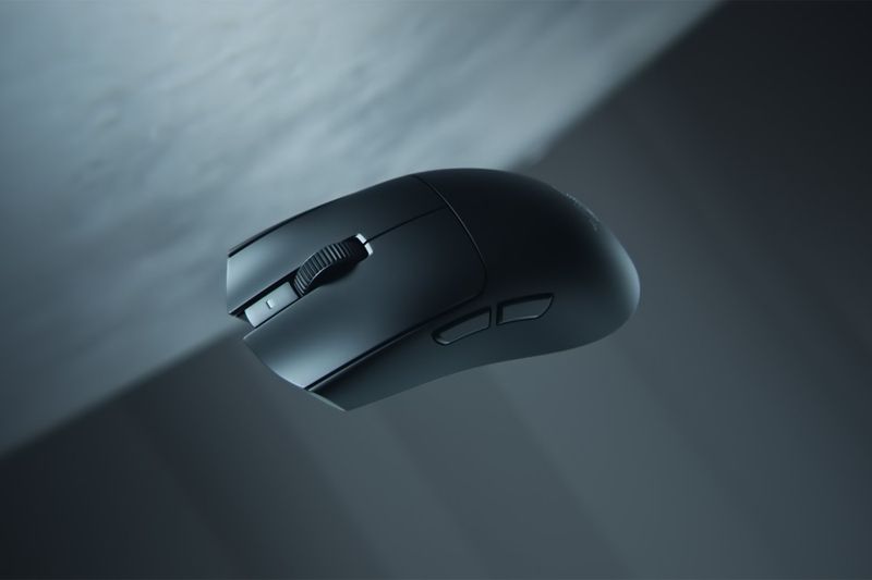 https___medias-p1.phoenix.razer.com_sys-master-phoenix-images-container_h89_h62_10038664790046_260324-viper-v4-pro-black-1500x1000-4
