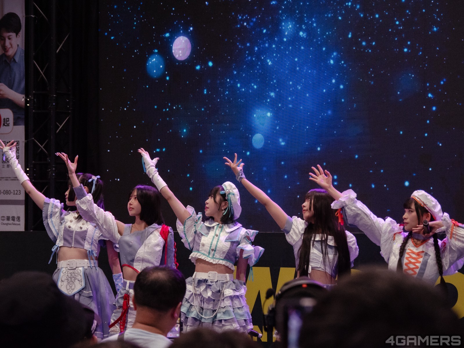 260926-idol-145