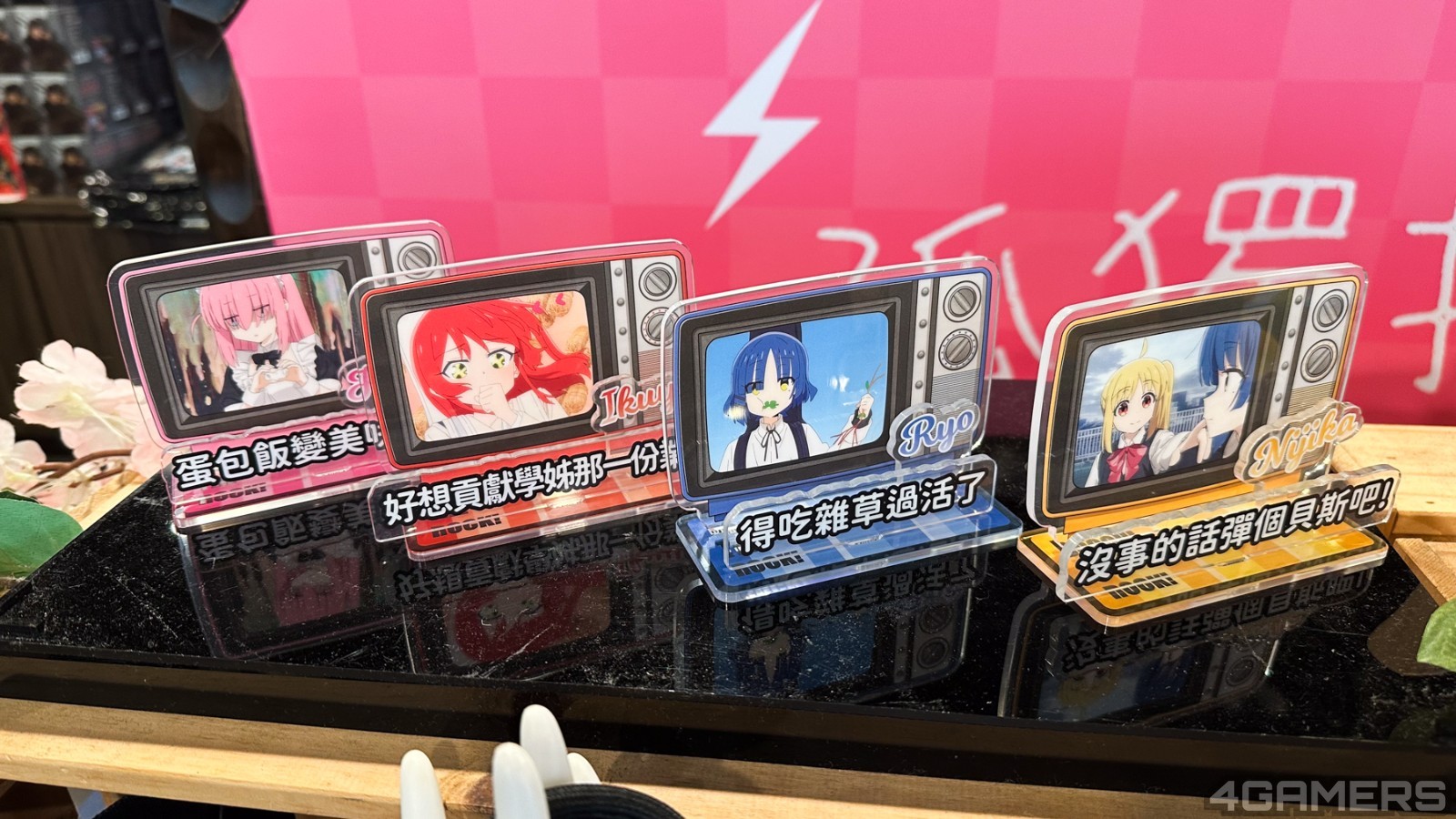 bocchi-the-rock-my-anime-cafe-to-launch-on-march-6-17