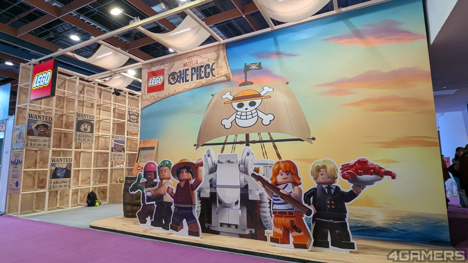 250724-comic-booth-4