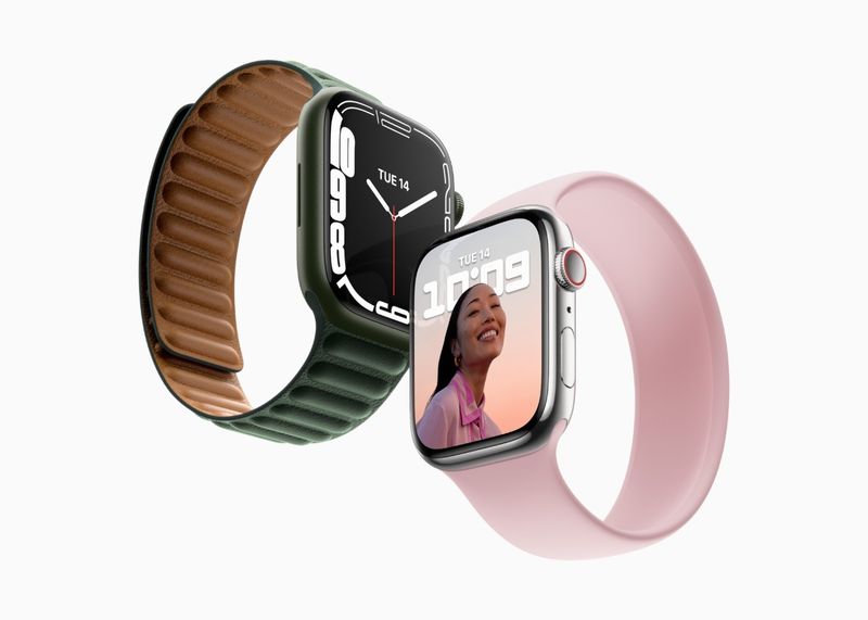 Apple_watch-series7_hero_09142021