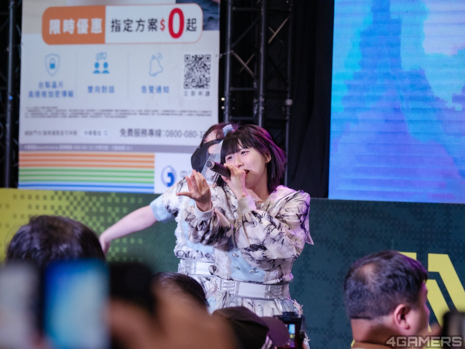 260926-idol-163