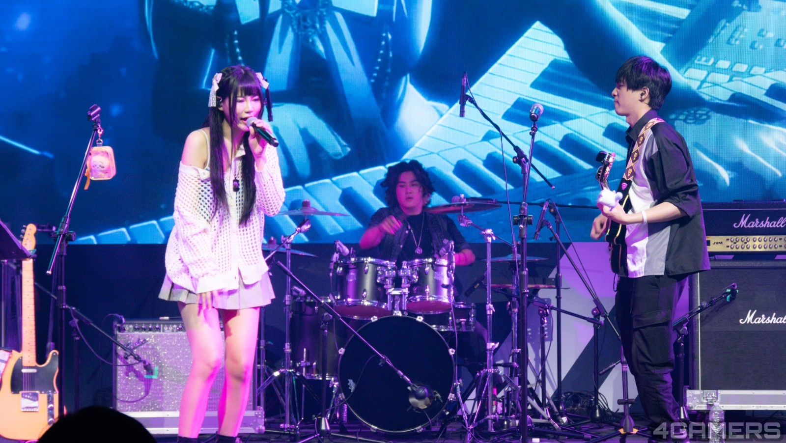 241115-band-14