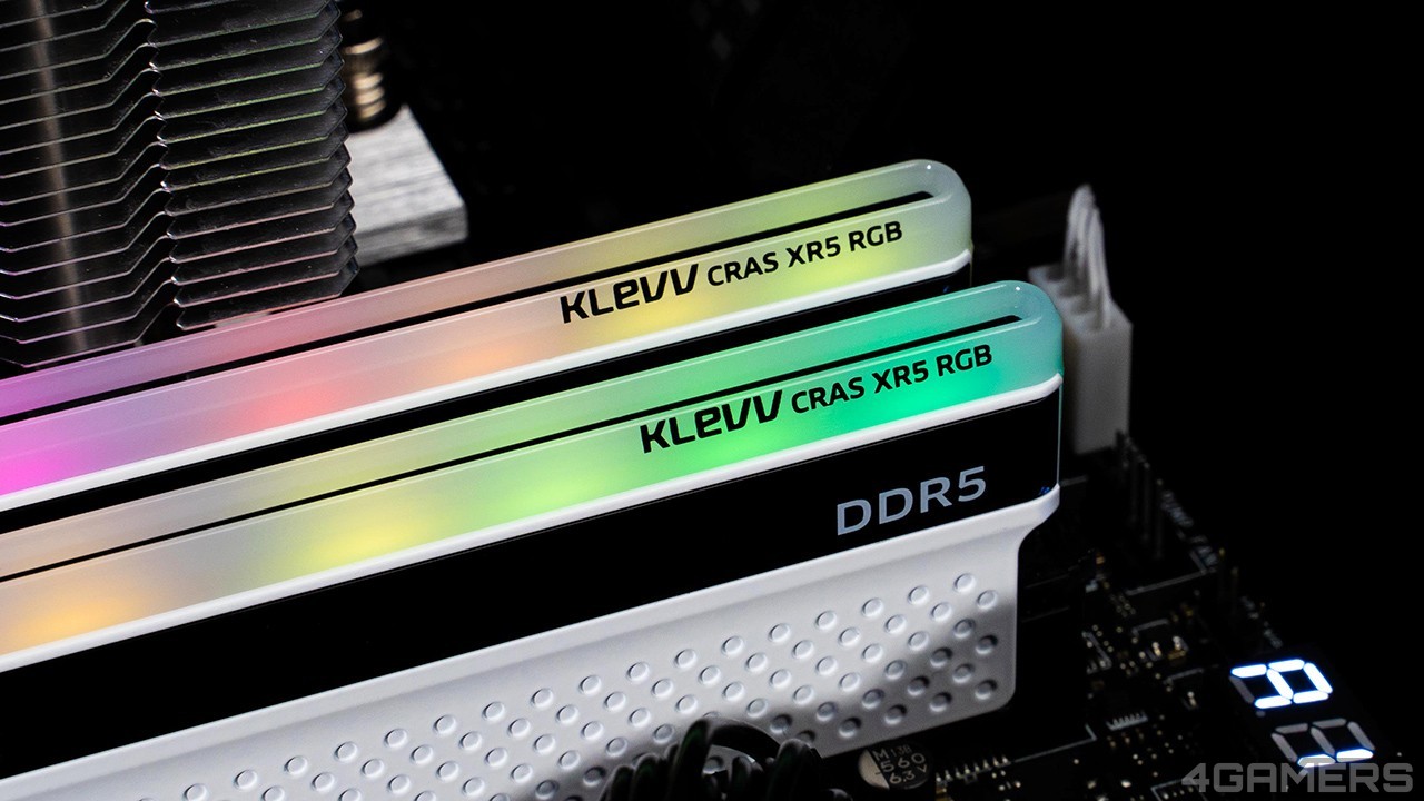 KLEVV-CRAS XR5 RGB-19