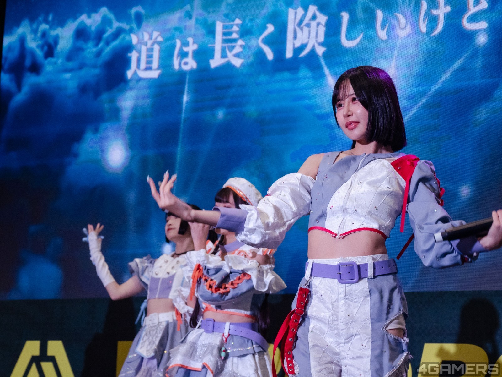 260926-idol-150