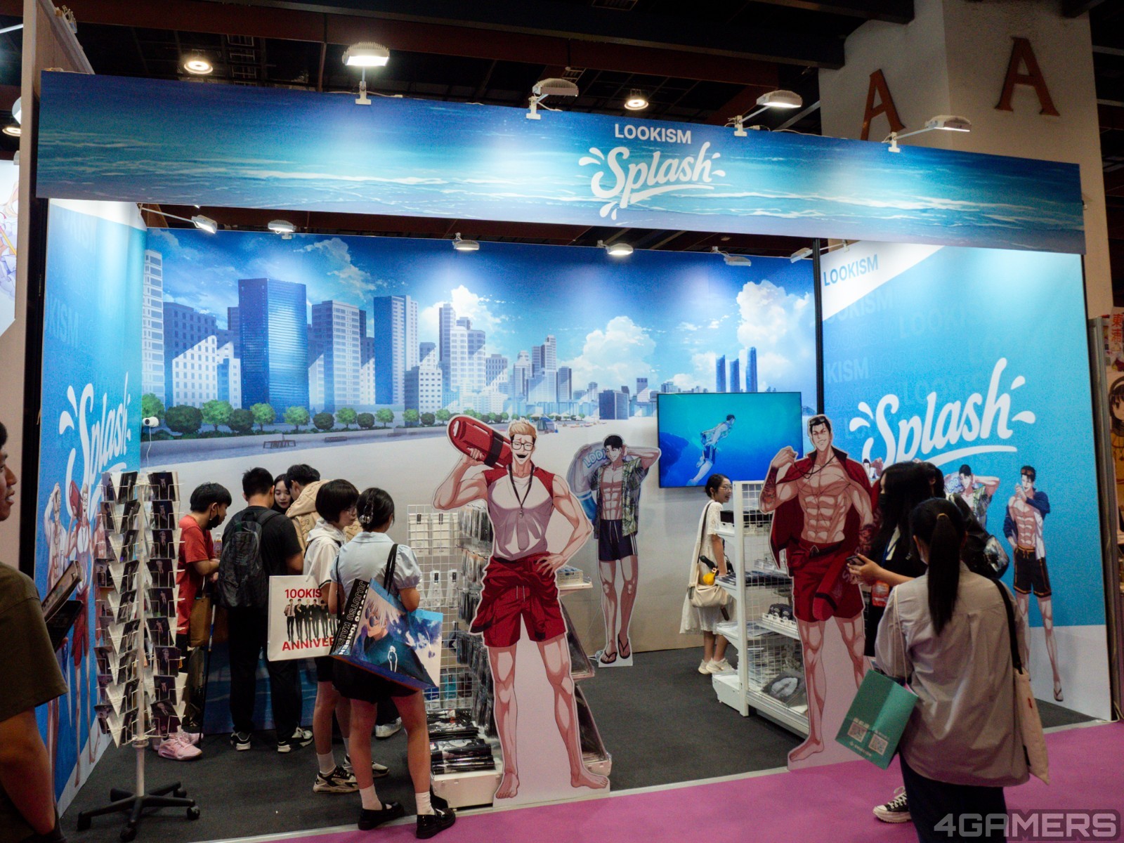 250724-comic-booth-09