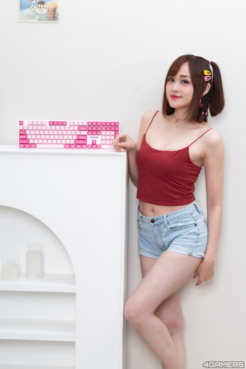 33
