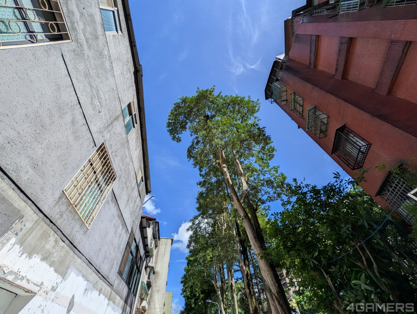 PXL_20250918_052034723