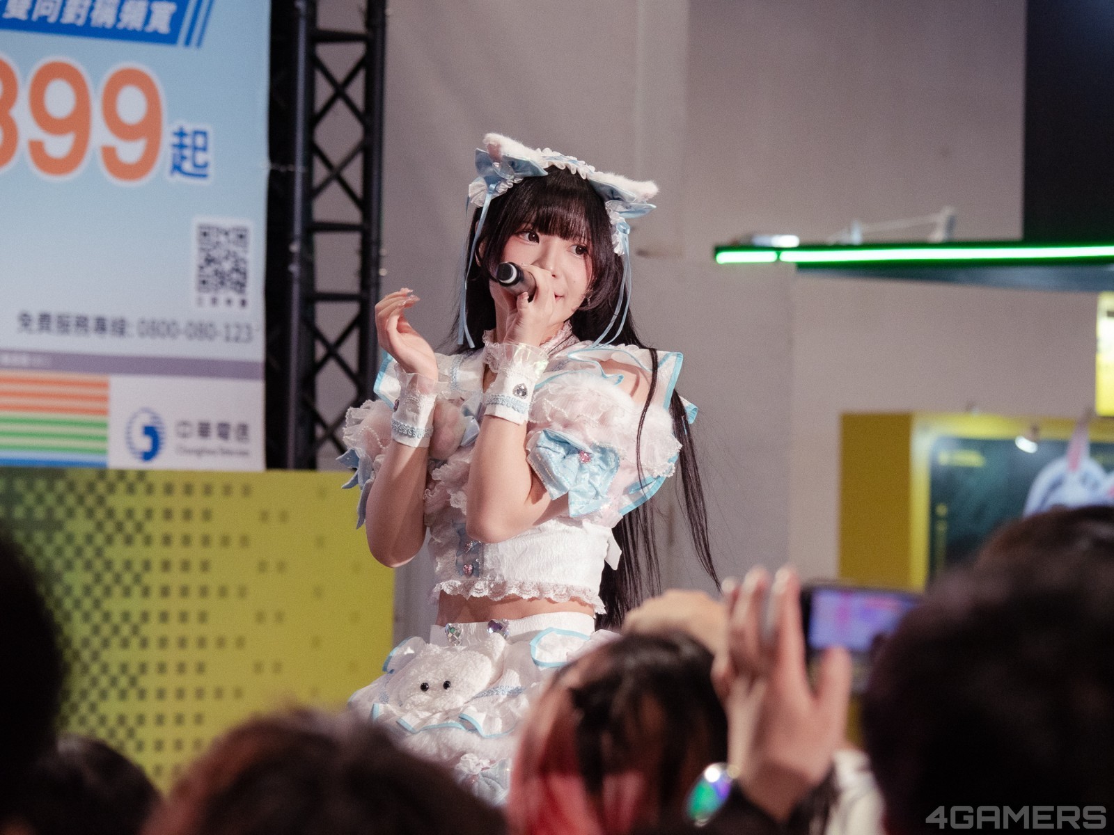 260926-idol-208