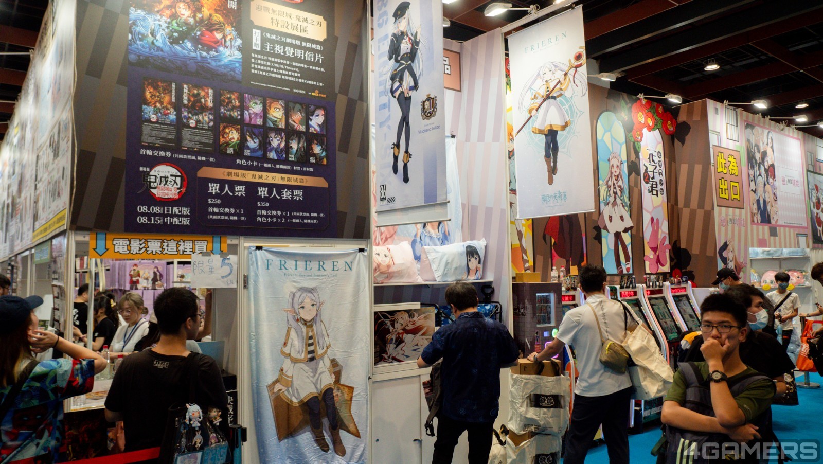 250724-comic-booth-20